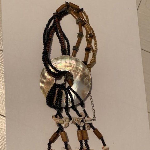 Shell Necklace for sale - Picture 2 of 5